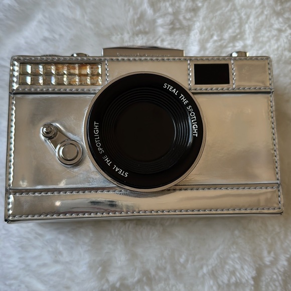Kate Spade “Steal The Spotlight” Camera Bag - Picture 5 of 16